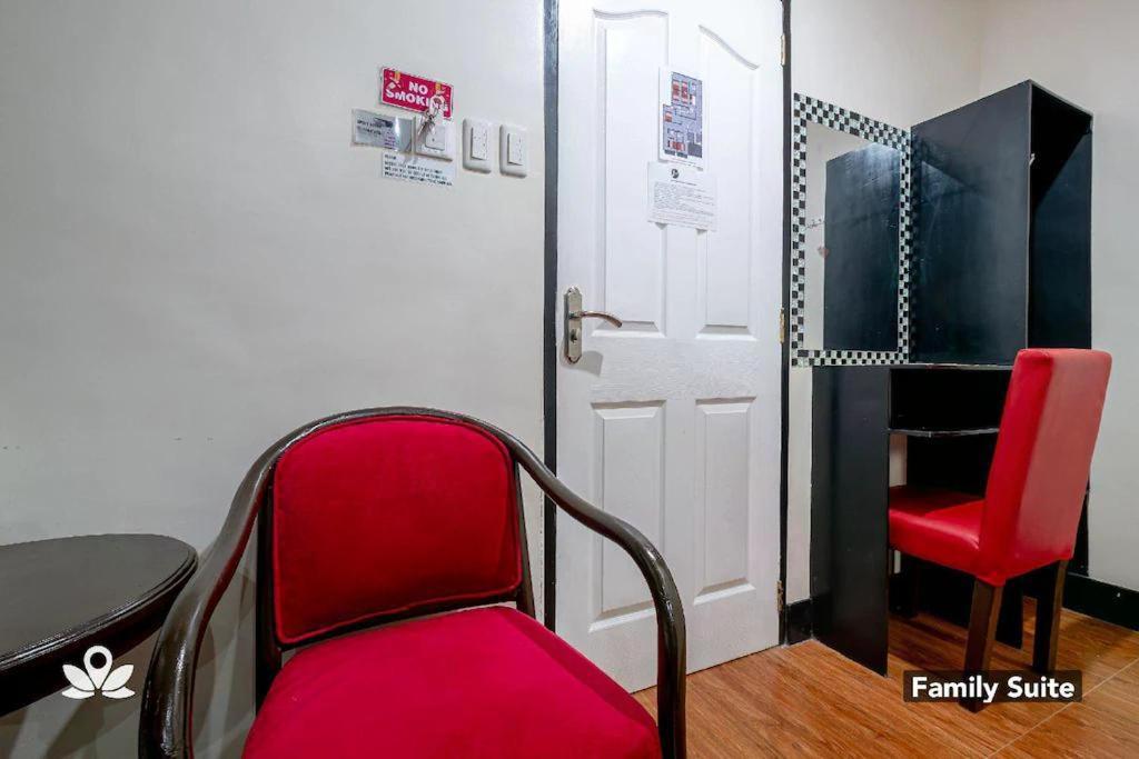 Sabel Travelers Inn Laoag Kültér fotó