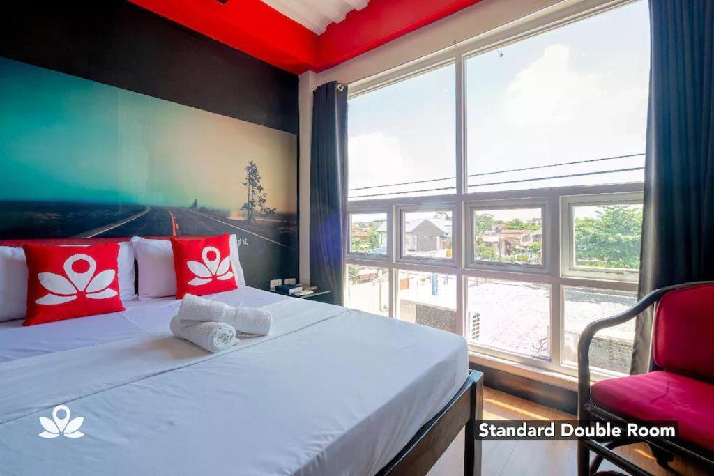 Sabel Travelers Inn Laoag Kültér fotó